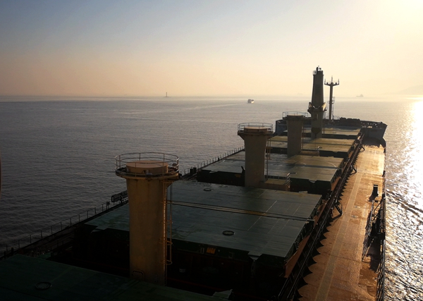 0.迎著朝陽前行的寧波海運船舶_副本_副本.jpg 0.迎著朝陽前行的寧波海運船舶_副本_副本.jpg