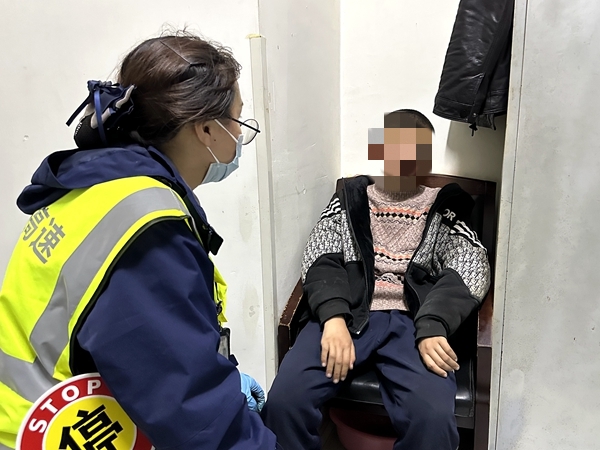 UploadImageDownLoadIn_副本.jpg UploadImageDownLoadIn_副本.jpg