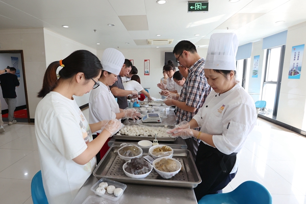 活動(dòng)照片2#。陸瑩攝_副本.jpg 活動(dòng)照片2#。陸瑩攝_副本.jpg