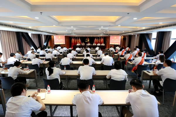 A33I7253_副本_副本.jpg A33I7253_副本_副本.jpg